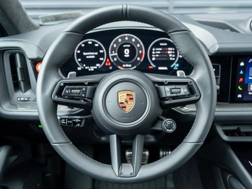 2026 Porsche Cayenne GTS