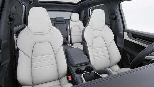 2026 Porsche Cayenne GTS