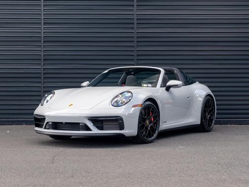 2022 Porsche 911 Targa 4 GTS