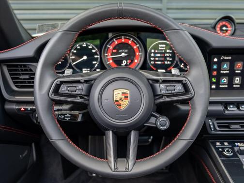 2022 Porsche 911 Targa 4 GTS