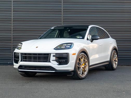 2024 Porsche Cayenne Turbo GT