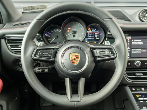 2026 Porsche Macan S