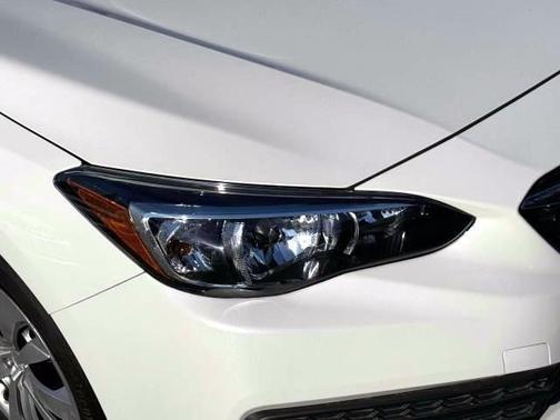 2022 Subaru Impreza Base