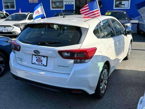 2022 Subaru Impreza Base