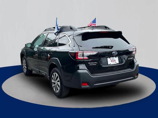 Crystal Black Silica 2025 Subaru Outback Premium