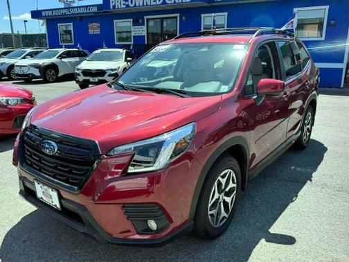 2023 Subaru Forester Premium