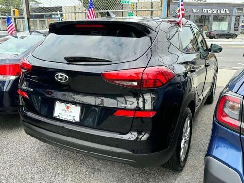 2019 Hyundai TUCSON SE