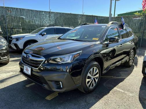 2022 Subaru Outback Premium