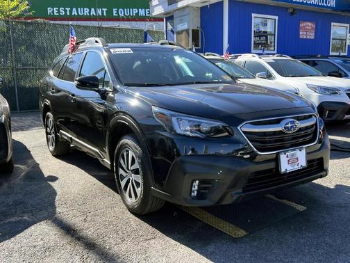 2022 Subaru Outback Premium