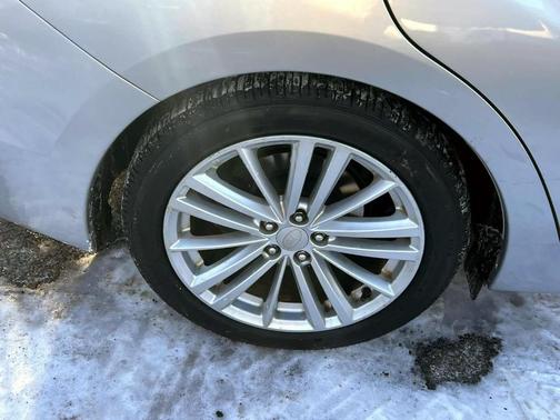 2012 Subaru Impreza 2.0i Premium
