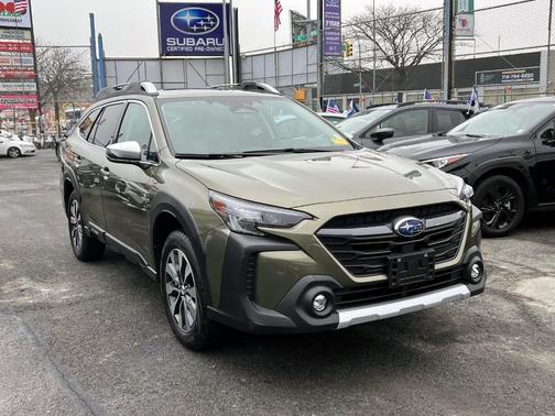 2023 Subaru Outback Touring