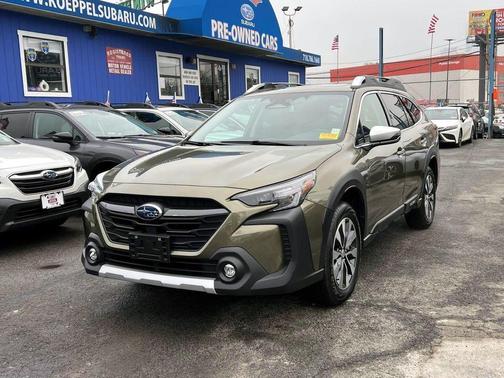 2023 Subaru Outback Touring