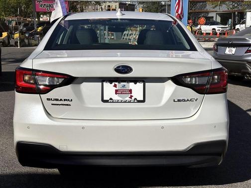 2023 Subaru Legacy 