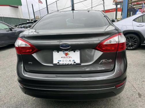 2018 Ford Fiesta SE
