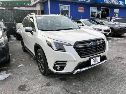 2023 Subaru Forester Touring
