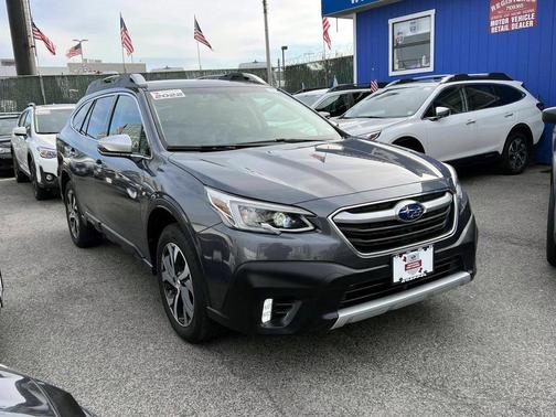 2022 Subaru Outback Touring