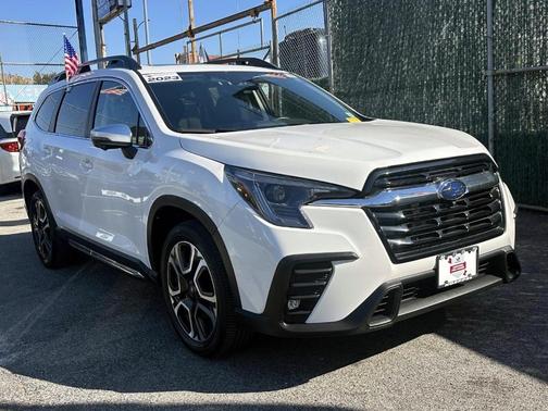 2023 Subaru Ascent Limited 8-Passenger