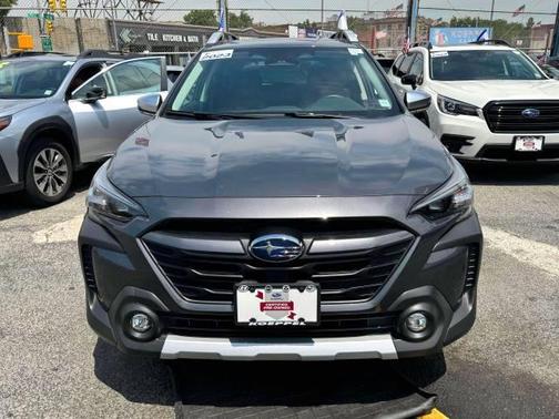 2023 Subaru Outback Touring XT