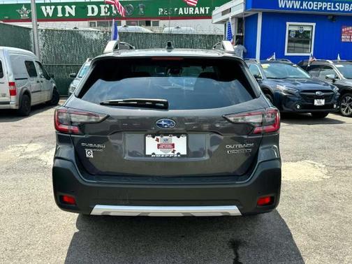 2023 Subaru Outback Touring XT
