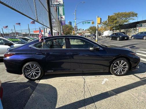 2019 Lexus ES 300h 300H