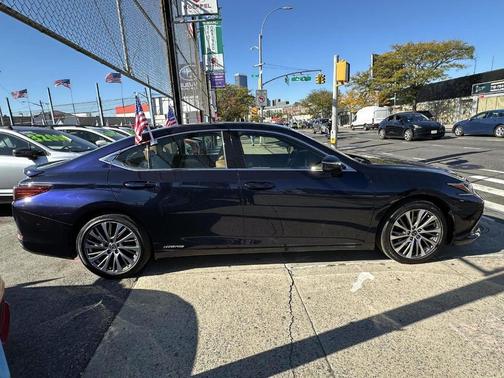 2019 Lexus ES 300h 300H