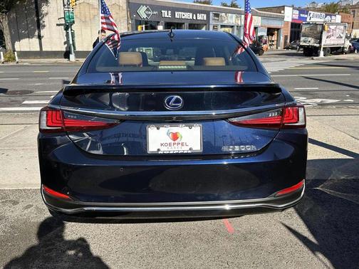 2019 Lexus ES 300h 300H