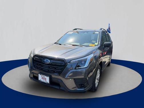 Magnetite Gray Metallic 2023 Subaru Forester