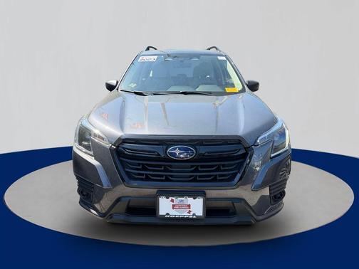 Magnetite Gray Metallic 2023 Subaru Forester