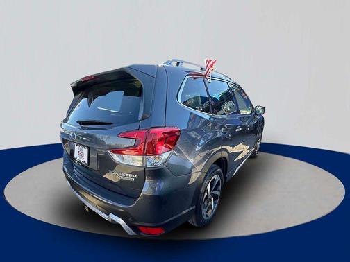 2022 Subaru Forester Touring