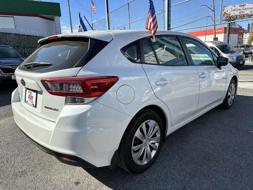 2023 Subaru Impreza Base
