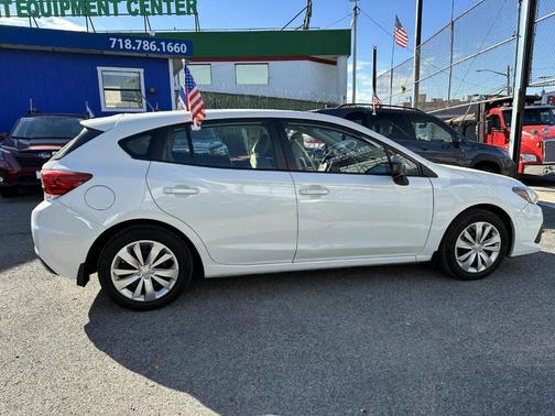 2023 Subaru Impreza Base