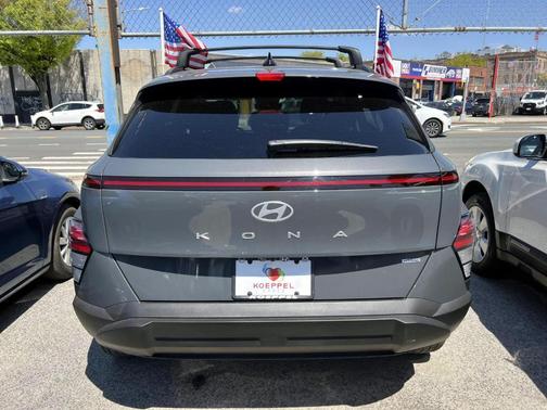 Gray Pearl 2025 Hyundai KONA SEL