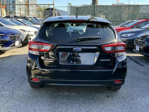 2023 Subaru Impreza Base