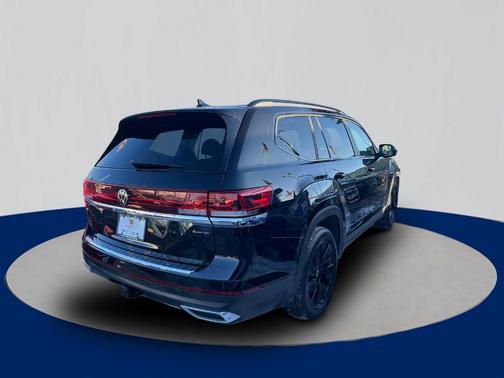 2024 Volkswagen Atlas 2.0T SE