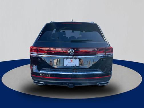 2024 Volkswagen Atlas 2.0T SE