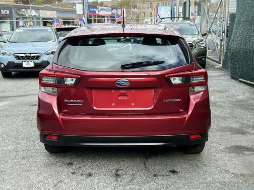 2023 Subaru Impreza Base