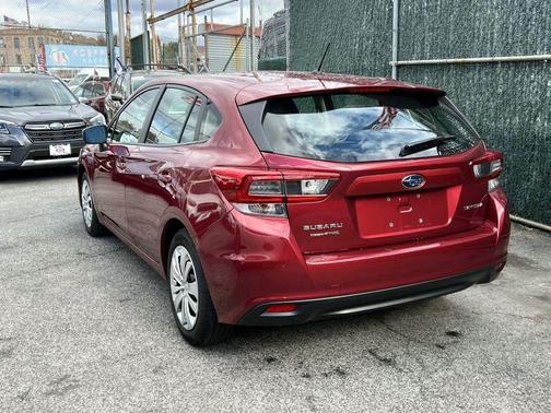 2023 Subaru Impreza Base