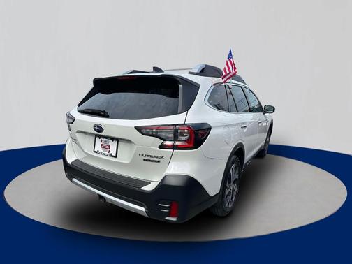 2022 Subaru Outback Touring
