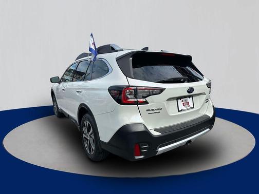 2022 Subaru Outback Touring
