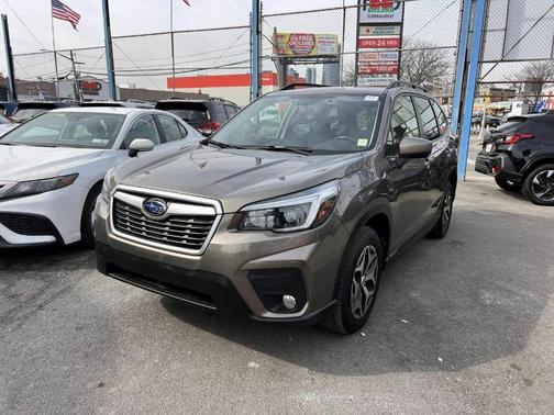 2021 Subaru Forester Premium