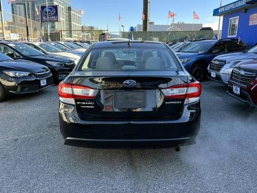 2023 Subaru Impreza Base