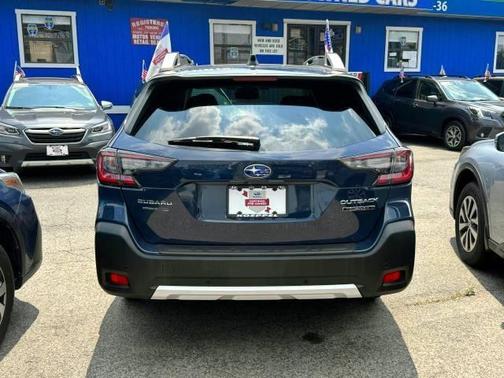 2025 Subaru Outback Touring XT