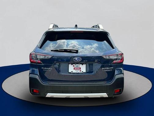 2025 Subaru Outback Touring XT