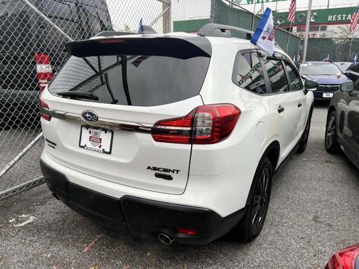 2022 Subaru Ascent Onyx Edition