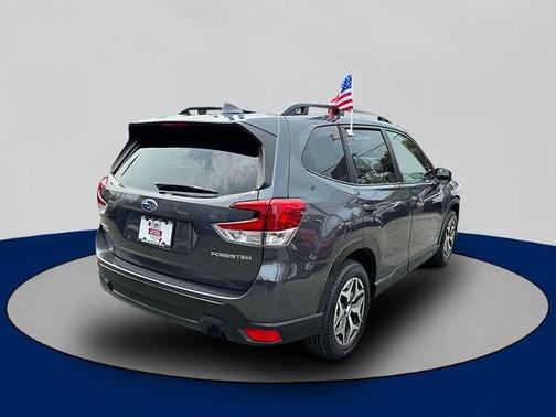 2022 Subaru Forester Premium