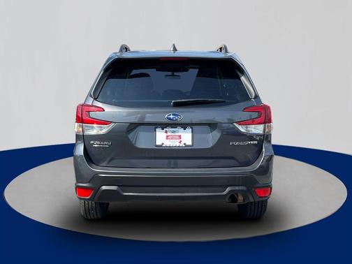 Magnetite Gray Metallic 2023 Subaru Forester Premium