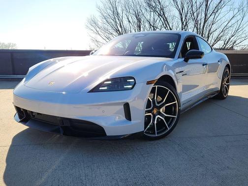 2026 Porsche Taycan 4