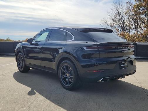 2026 Porsche Cayenne AWD