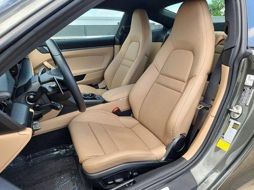 2024 Porsche 911 Carrera 4S
