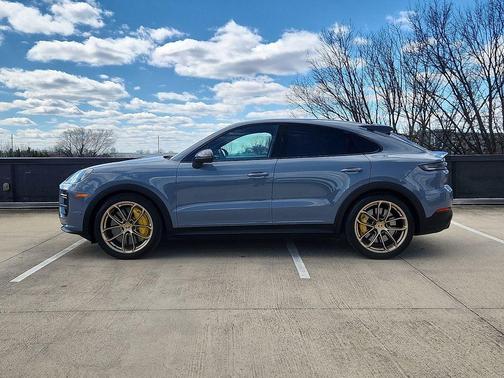 2024 Porsche Cayenne Turbo GT